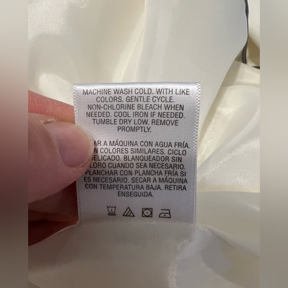 Trench Coat - Picture 4 of 12